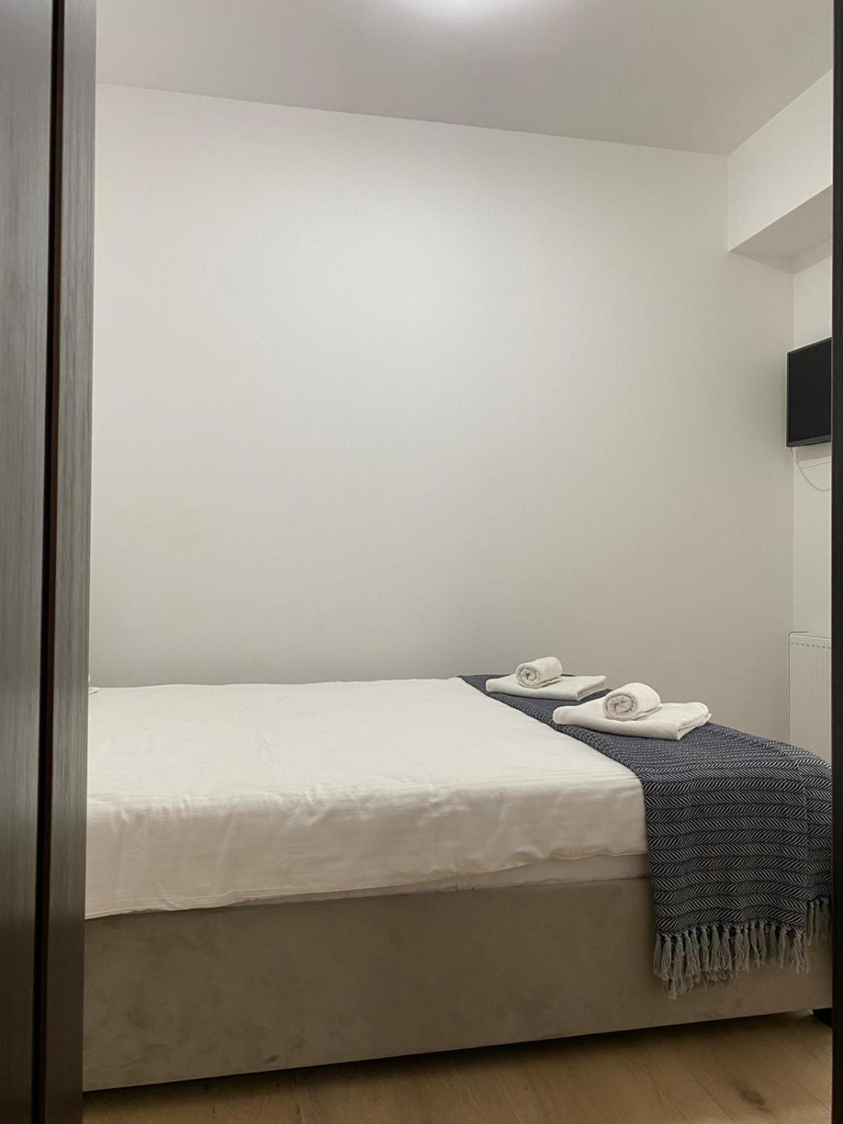 Luxury Glam Apartments Iasi At Lazar Palas Esterno foto