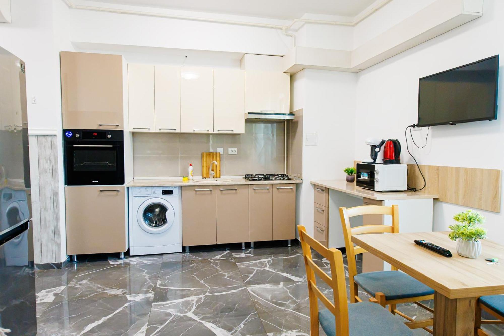Luxury Glam Apartments Iasi At Lazar Palas Esterno foto