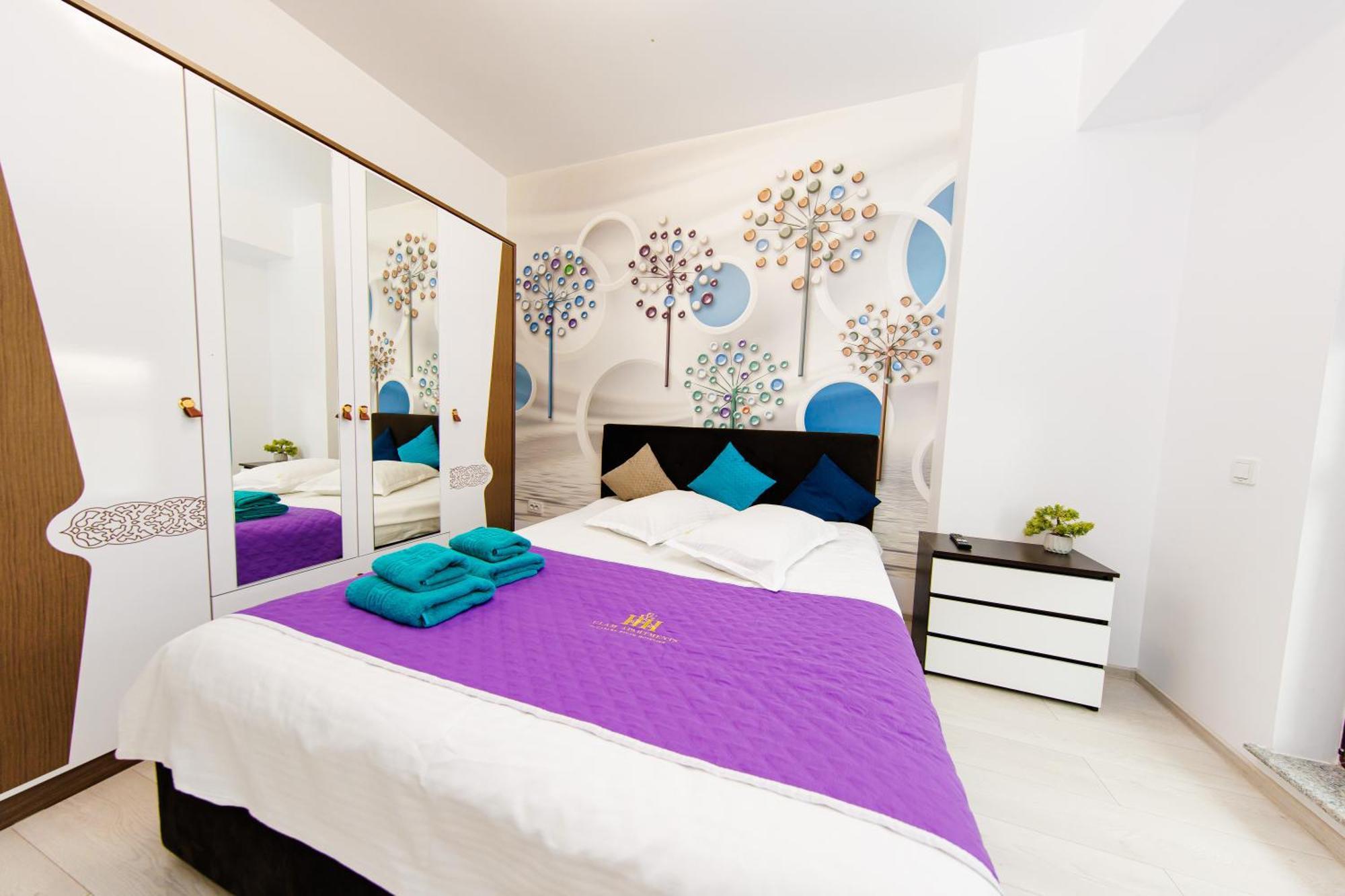 Luxury Glam Apartments Iasi At Lazar Palas Esterno foto